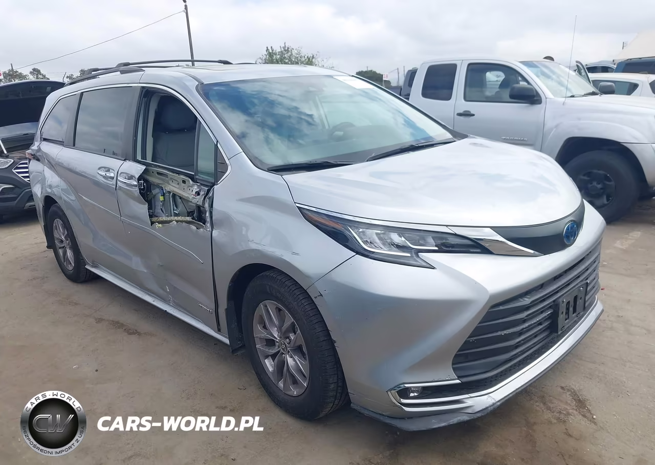 2021 Toyota Sienna Xle – zdjęcie 1 z 17