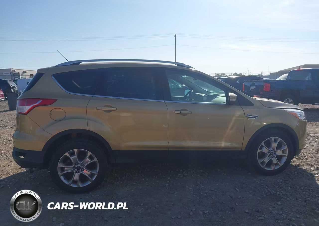 2015 Ford Escape Titanium VIN:1FMCU9JX7FUB57734 - 13