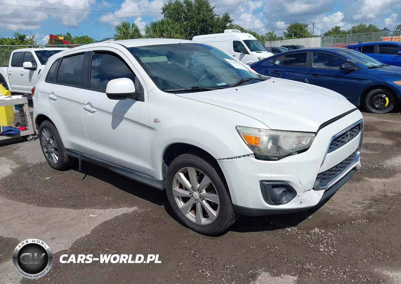 2015 Mitsubishi Outlander Sport Es – zdjęcie 1 z 11