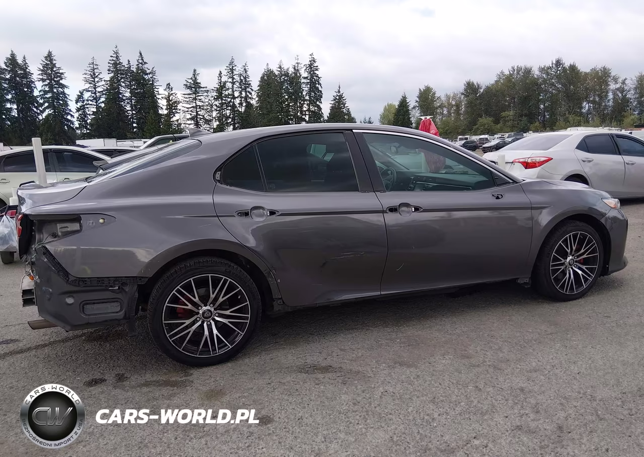 2019 Toyota Camry Le VIN:4T1B11HK0KU239377 - 14