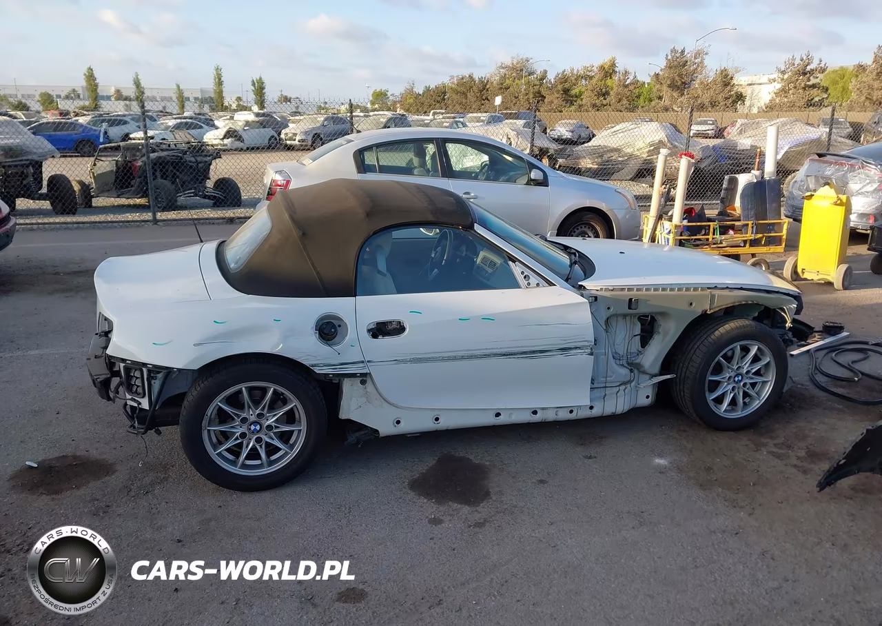 2003 BMW Z4 2.5I VIN:4USBT33493LS47613 - 14