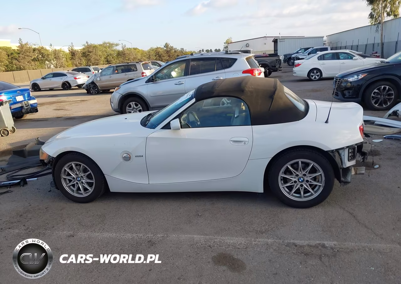 2003 BMW Z4 2.5I VIN:4USBT33493LS47613 - 15