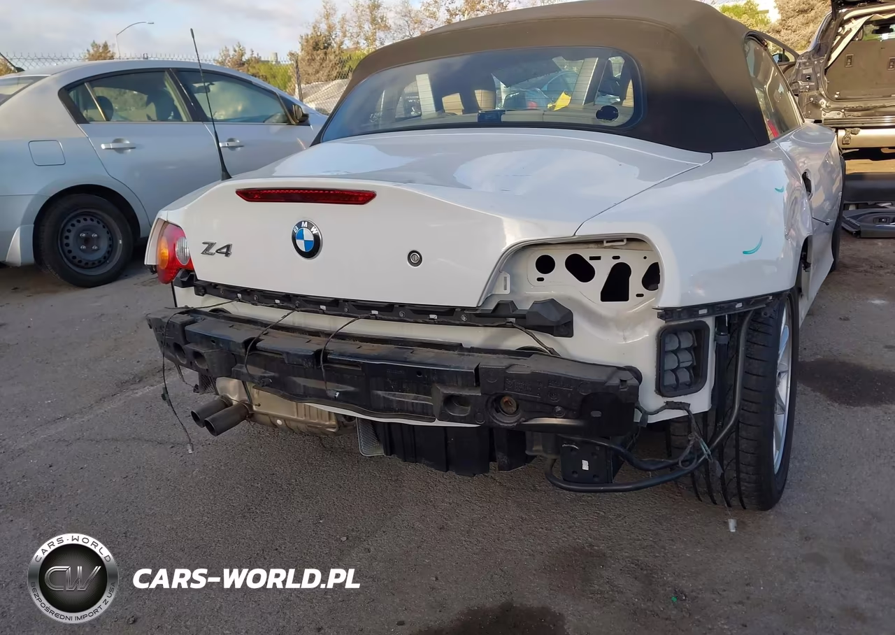 2003 BMW Z4 2.5I VIN:4USBT33493LS47613 - 6