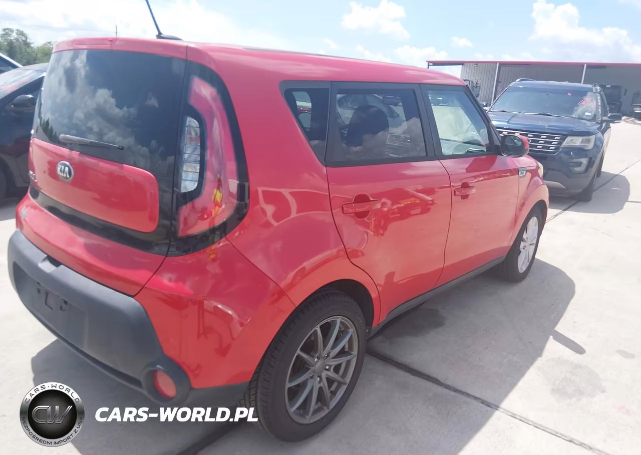 2015 Kia Soul + VIN:KNDJP3A52F7811889 - 4