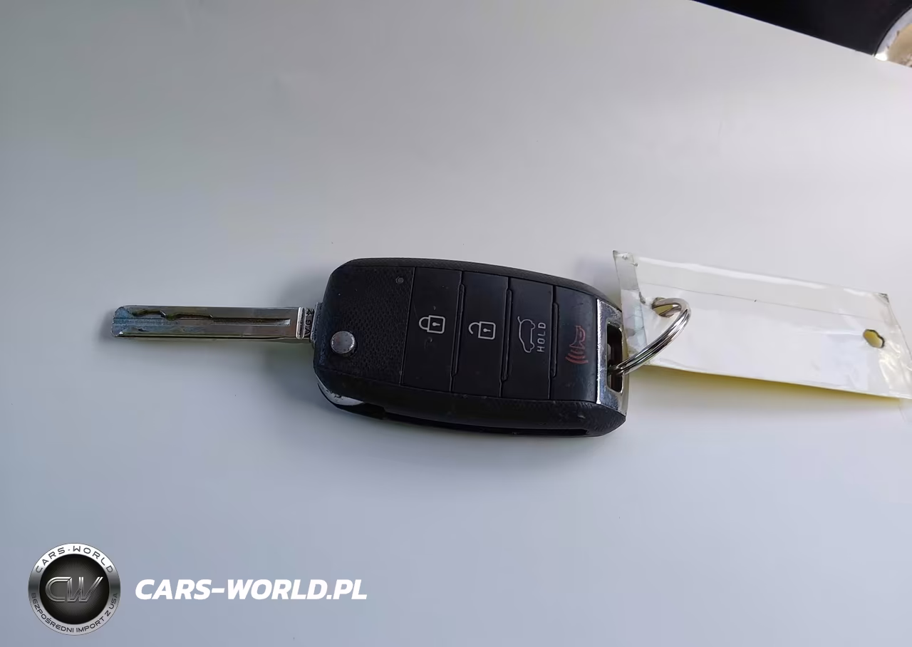 2015 Kia Soul + VIN:KNDJP3A56F7133163 - 11