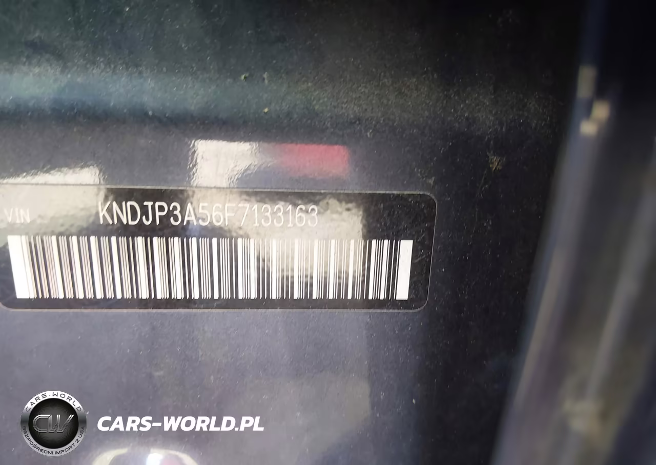 2015 Kia Soul + VIN:KNDJP3A56F7133163 - 9