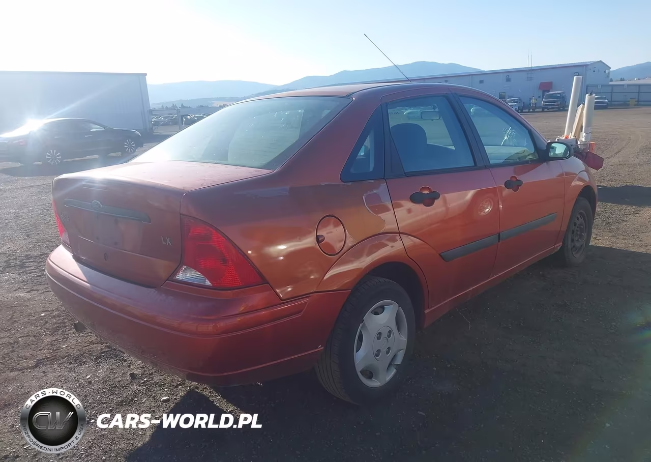 2000 Ford Focus Lx VIN:1FAFP33P5YW419122 - 4