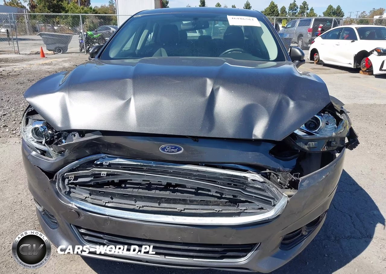 2016 Ford Fusion Hybrid Titanium VIN:3FA6P0RU6GR240374 - 6