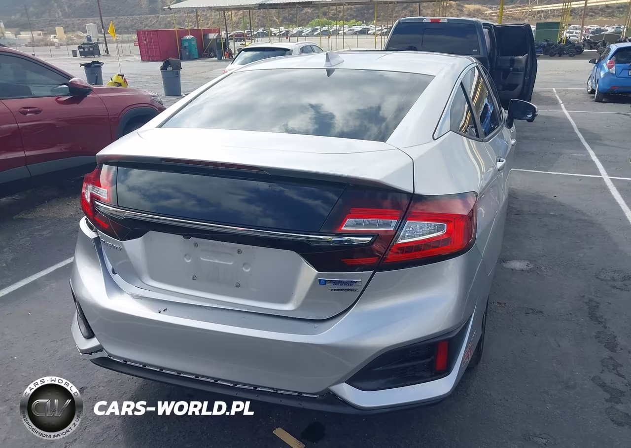 2021 Honda Clarity Plug-In Hybrid Touring VIN:JHMZC5F36MC000343 - 4
