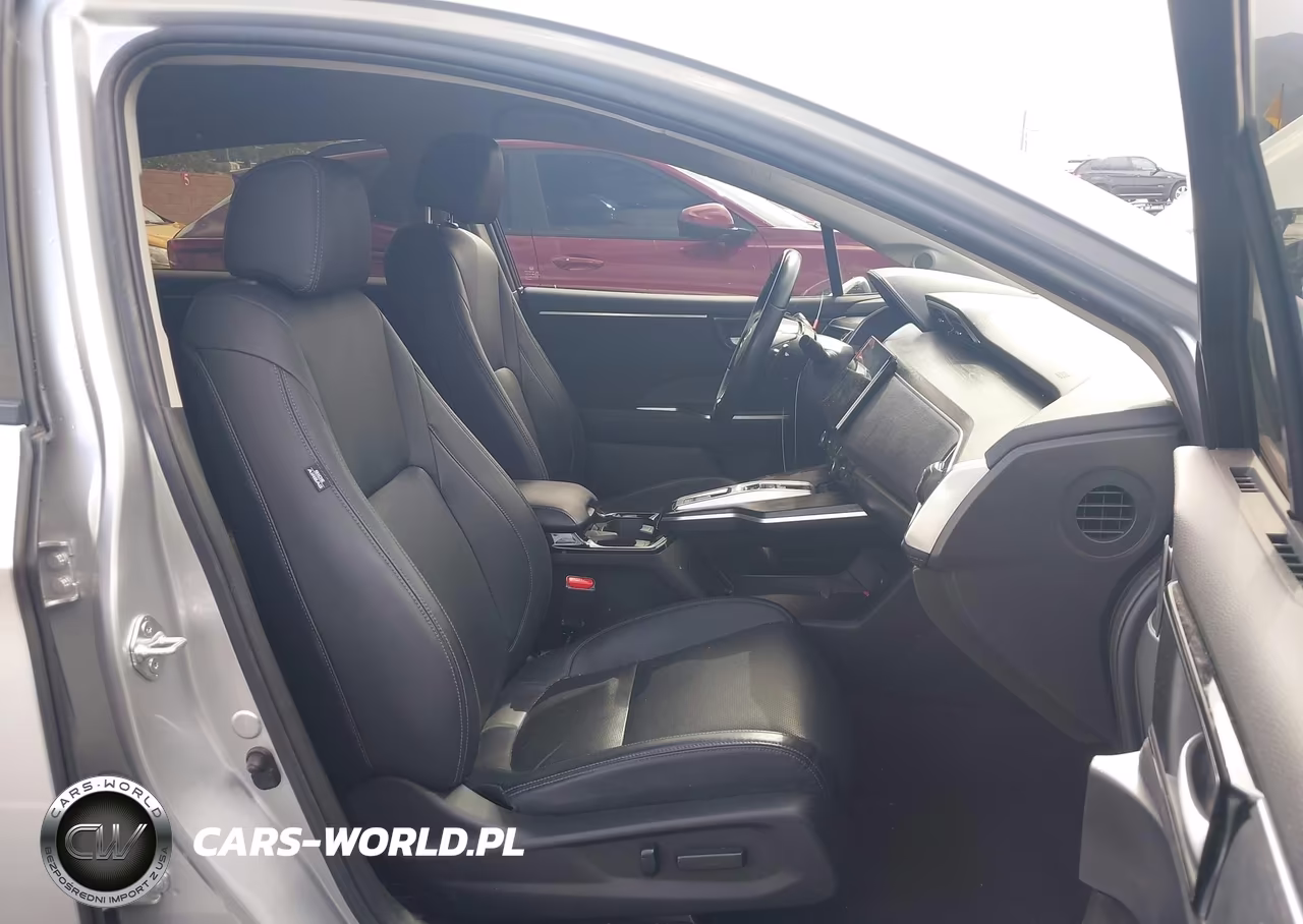 2021 Honda Clarity Plug-In Hybrid Touring VIN:JHMZC5F36MC000343 - 5