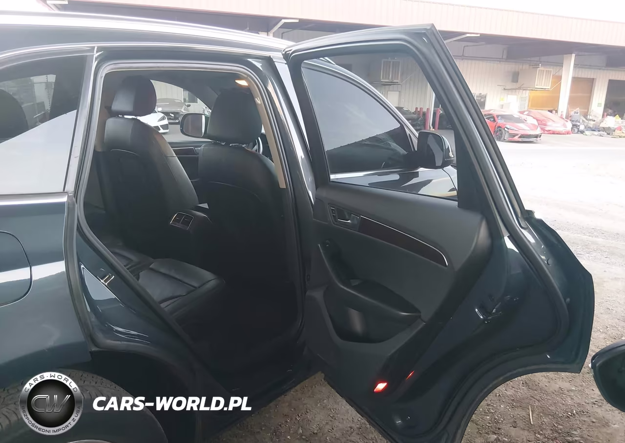 2011 Audi Q5 2.0T Premium VIN:WA1CFAFP3BA014293 - 8