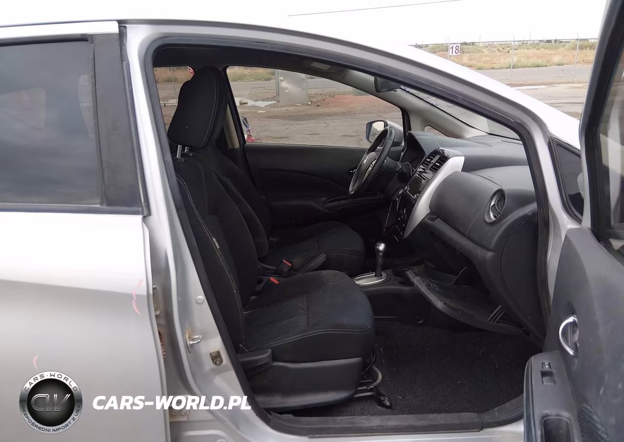 2016 Nissan Versa Note VIN:3N1CE2CP1GL374264 - 5