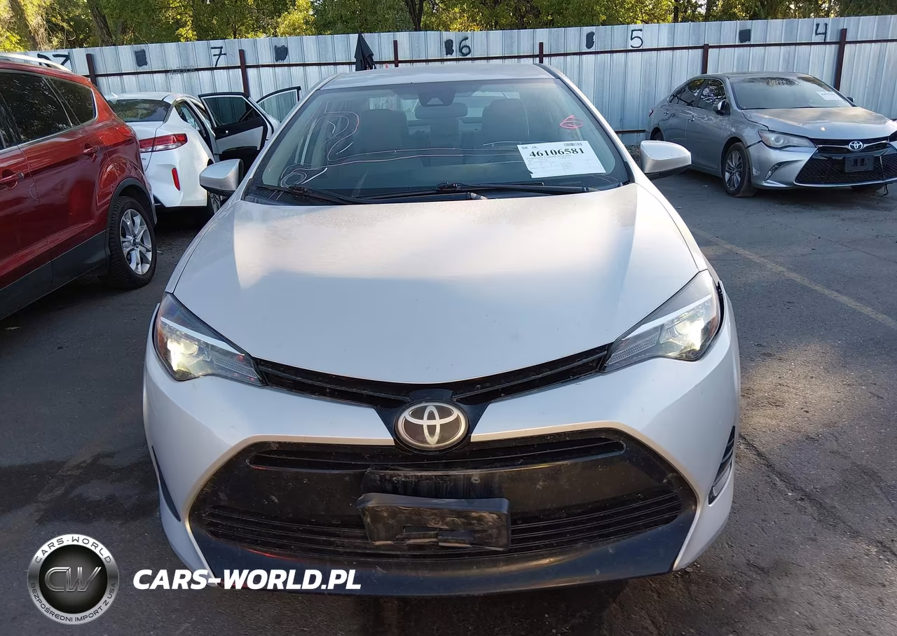 2017 Toyota Corolla Le VIN:2T1BURHE8HC825433 - 12