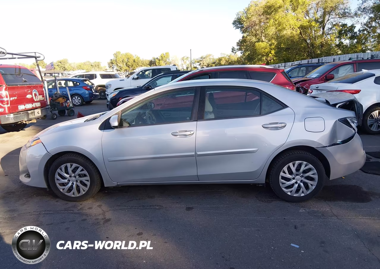 2017 Toyota Corolla Le VIN:2T1BURHE8HC825433 - 14