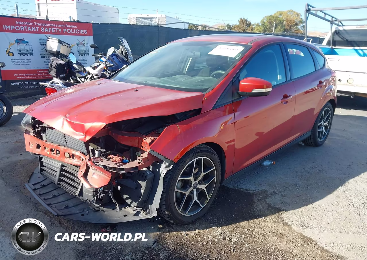 2018 Ford Focus Sel VIN:1FADP3M28JL304516 - 2