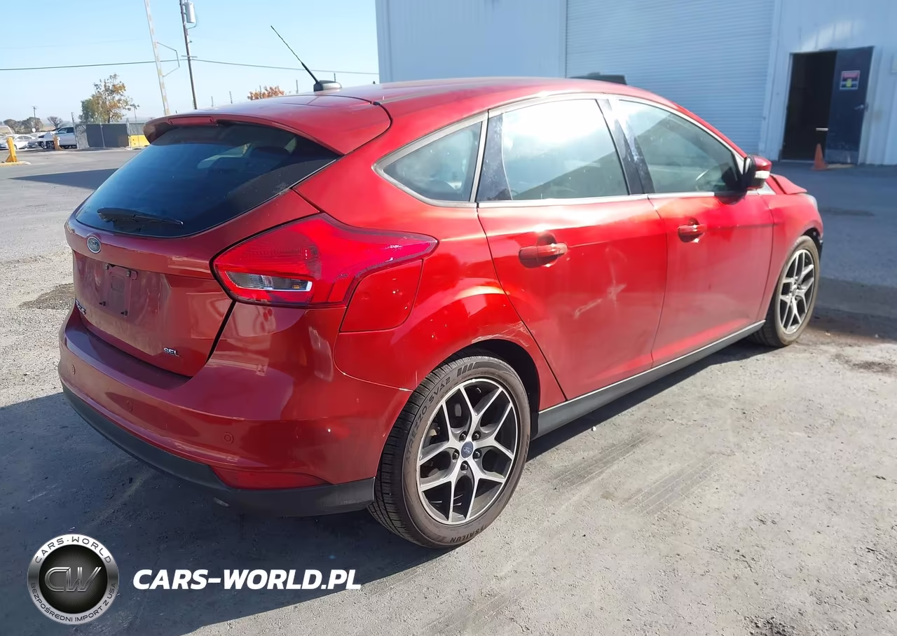 2018 Ford Focus Sel VIN:1FADP3M28JL304516 - 4