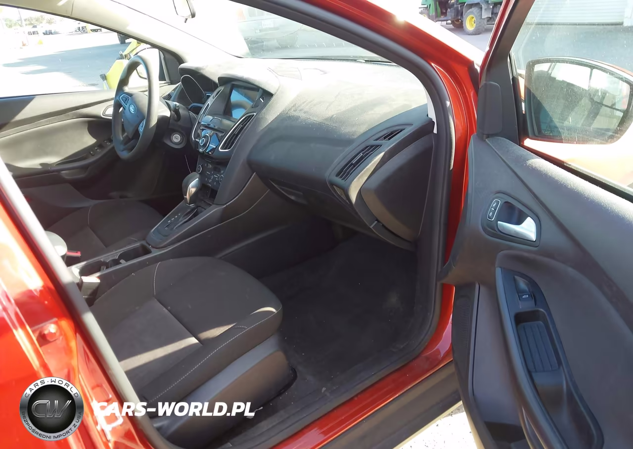 2018 Ford Focus Sel VIN:1FADP3M28JL304516 - 5