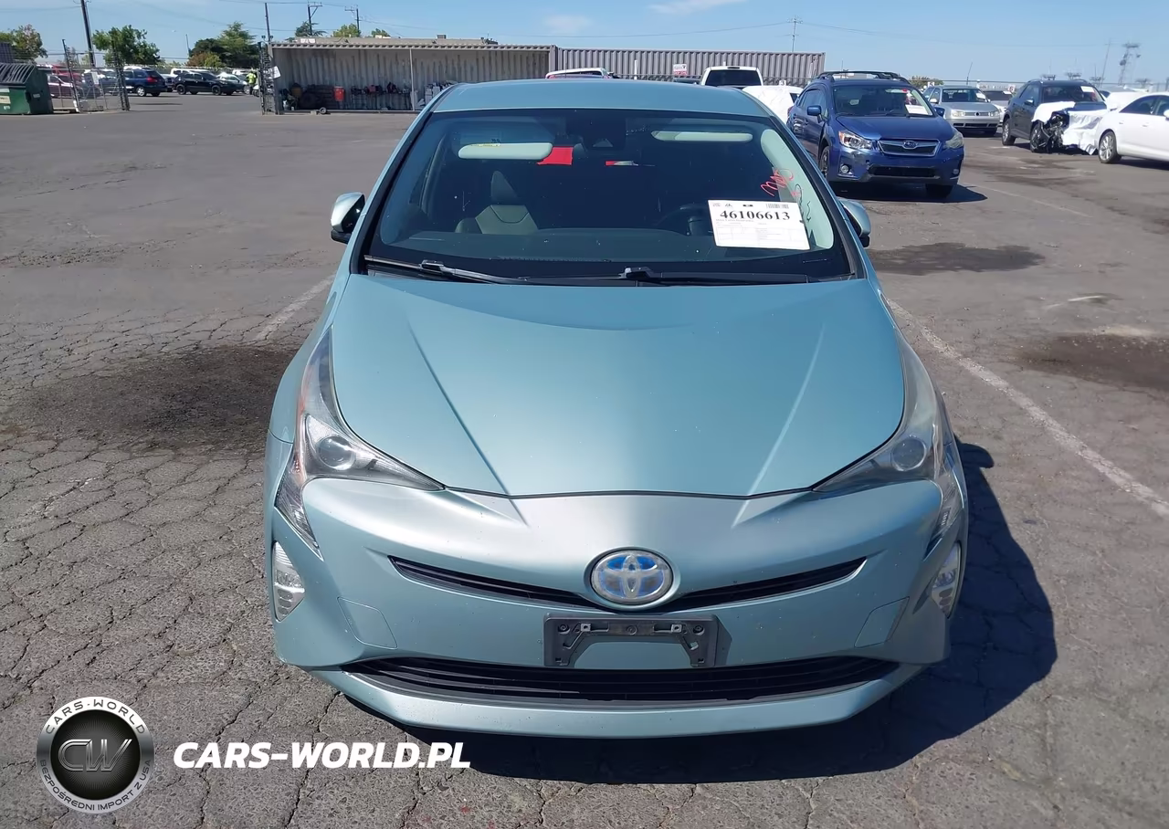 2017 Toyota Prius Three Touring VIN:JTDKARFU9H3033139 - 12