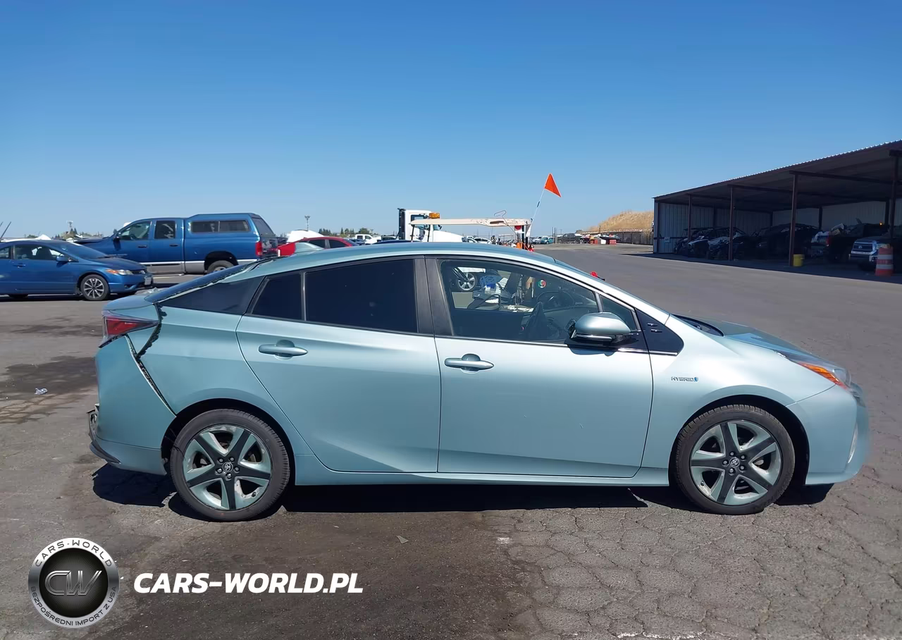2017 Toyota Prius Three Touring VIN:JTDKARFU9H3033139 - 13
