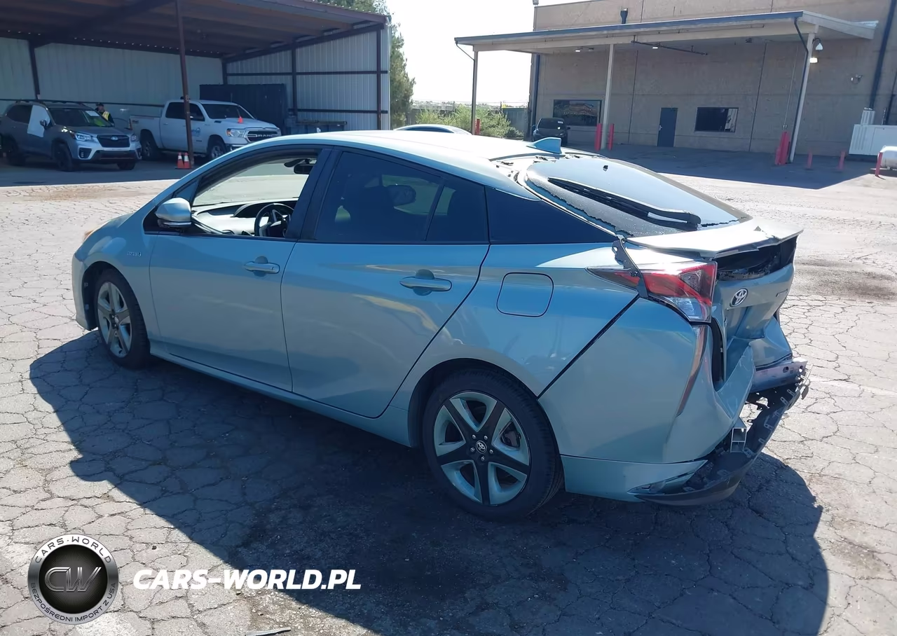 2017 Toyota Prius Three Touring VIN:JTDKARFU9H3033139 - 3