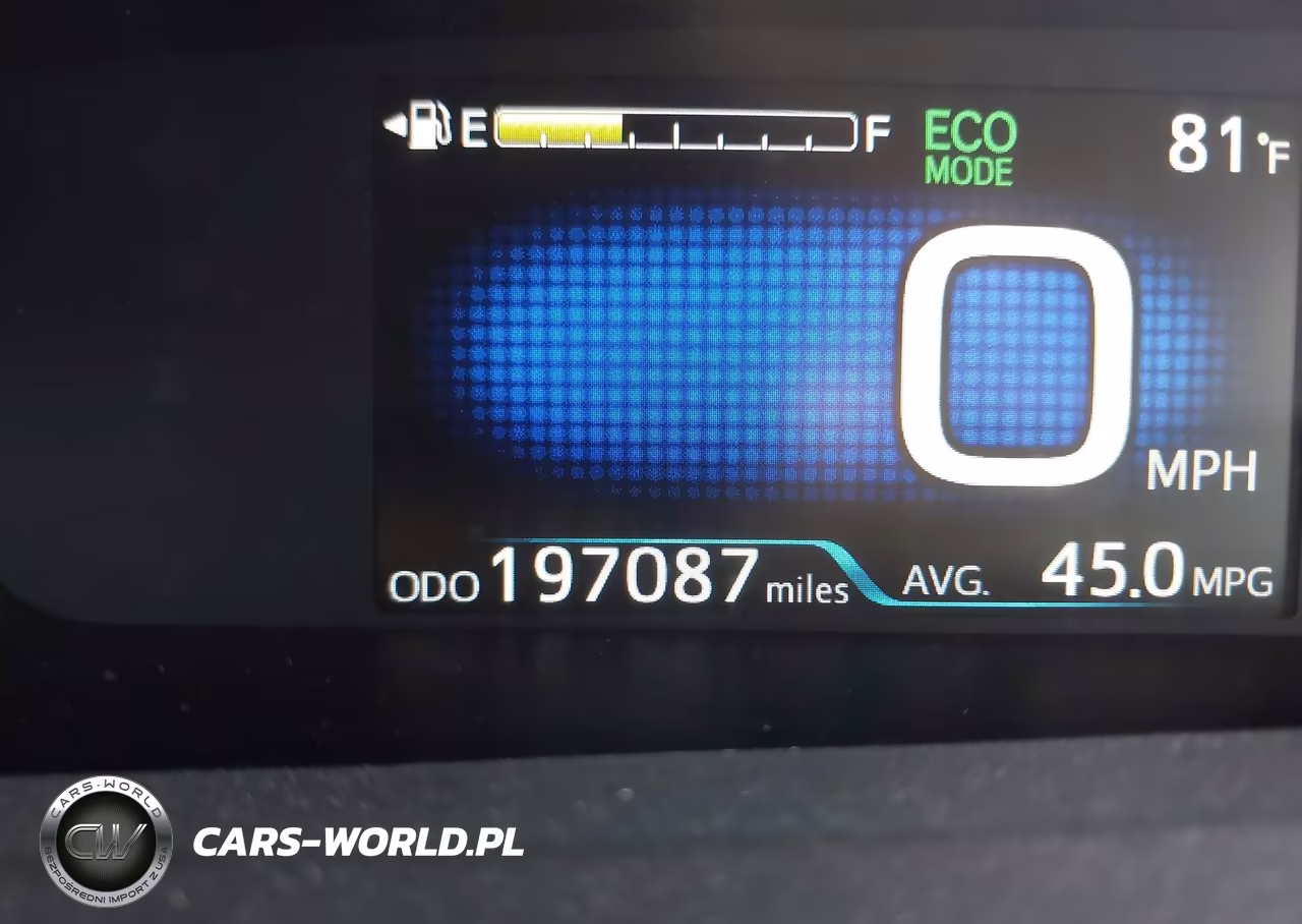 2017 Toyota Prius Three Touring VIN:JTDKARFU9H3033139 - 7