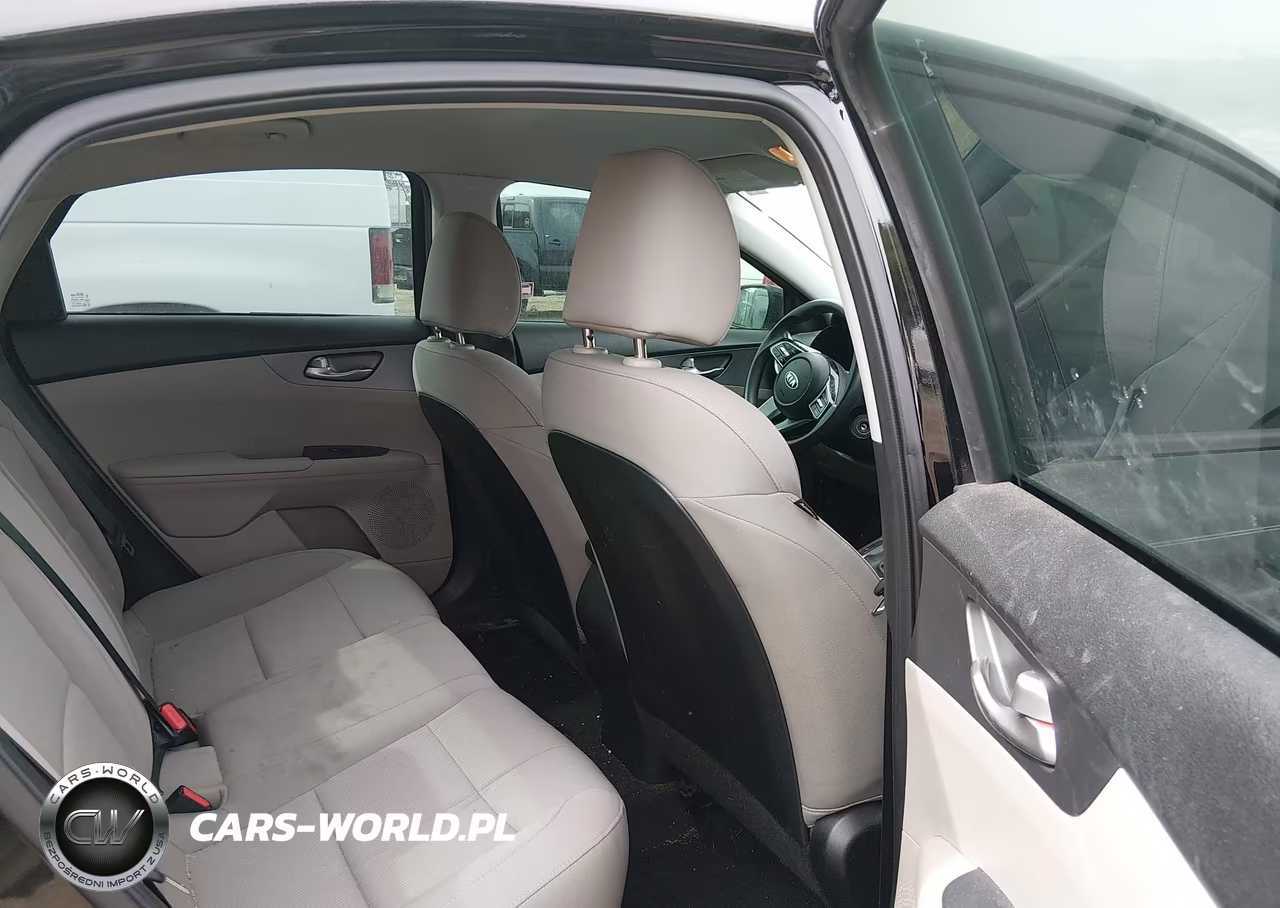 2020 Kia Forte Lxs VIN:3KPF24AD5LE177927 - 8