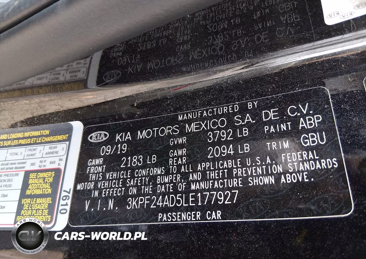 2020 Kia Forte Lxs VIN:3KPF24AD5LE177927 - 9