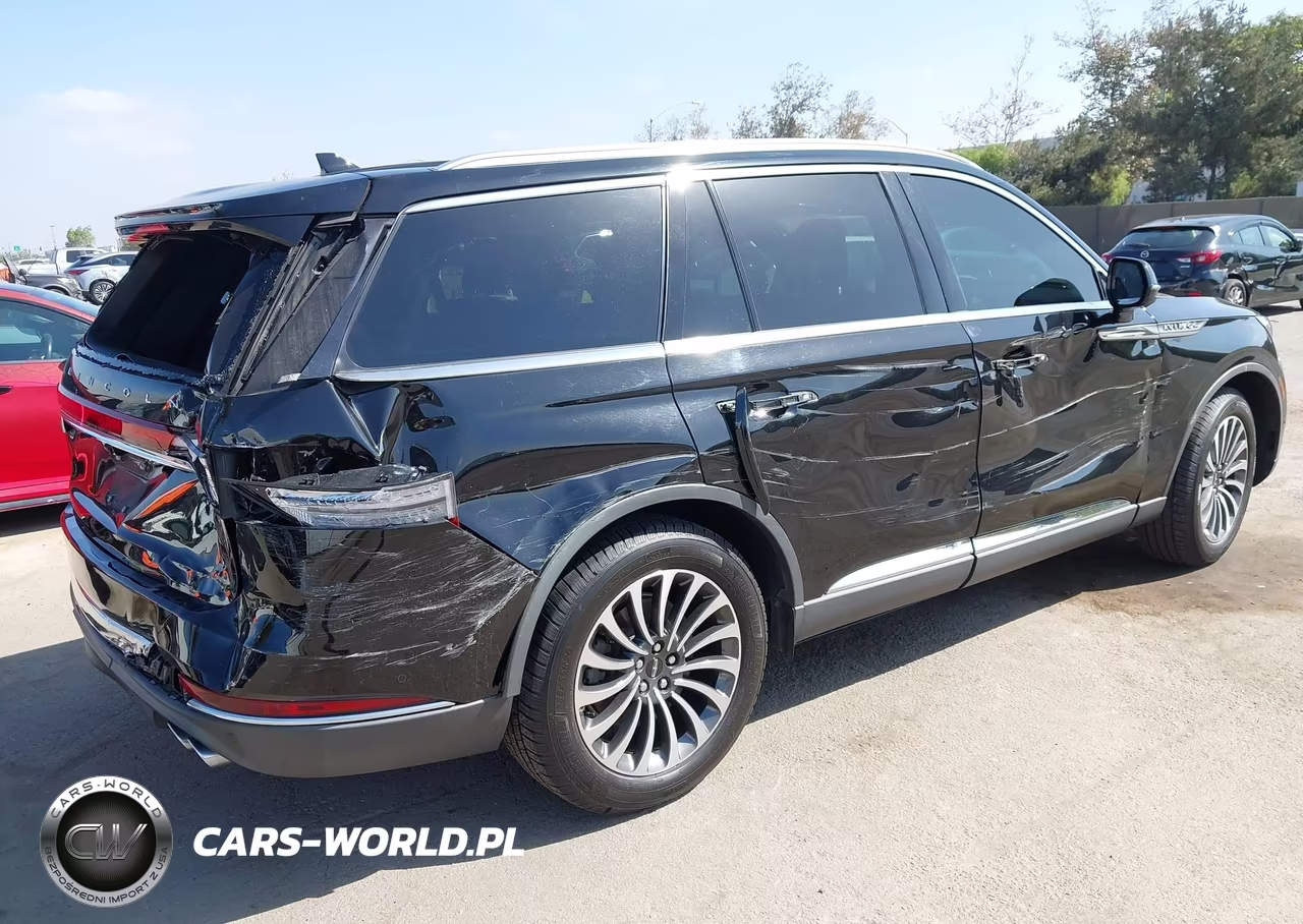 2020 Lincoln Aviator Reserve VIN:5LM5J7WCXLGL07029 - 4