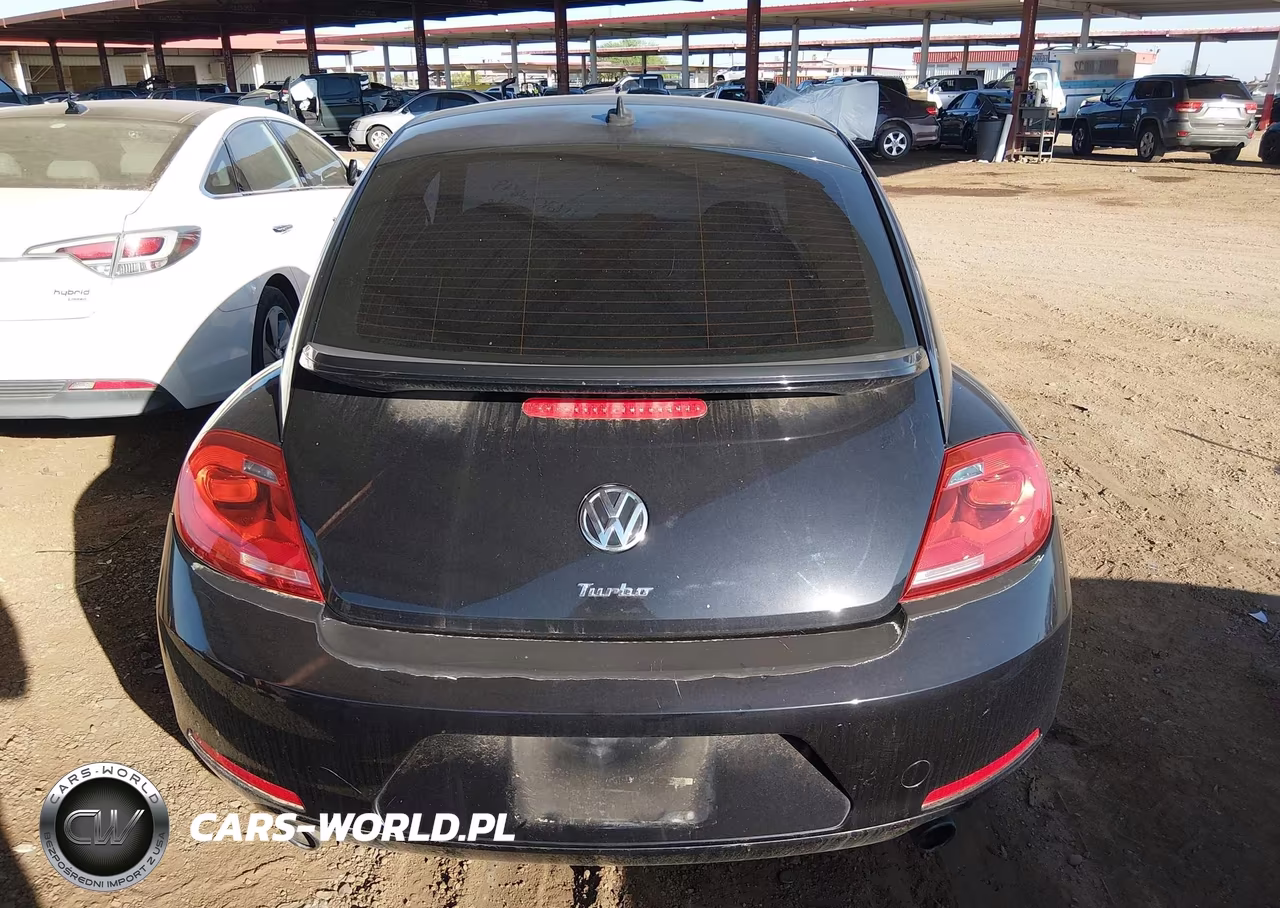 2013 Volkswagen Beetle 2.0T Turbo VIN:3VWVA7AT5DM606804 - 15