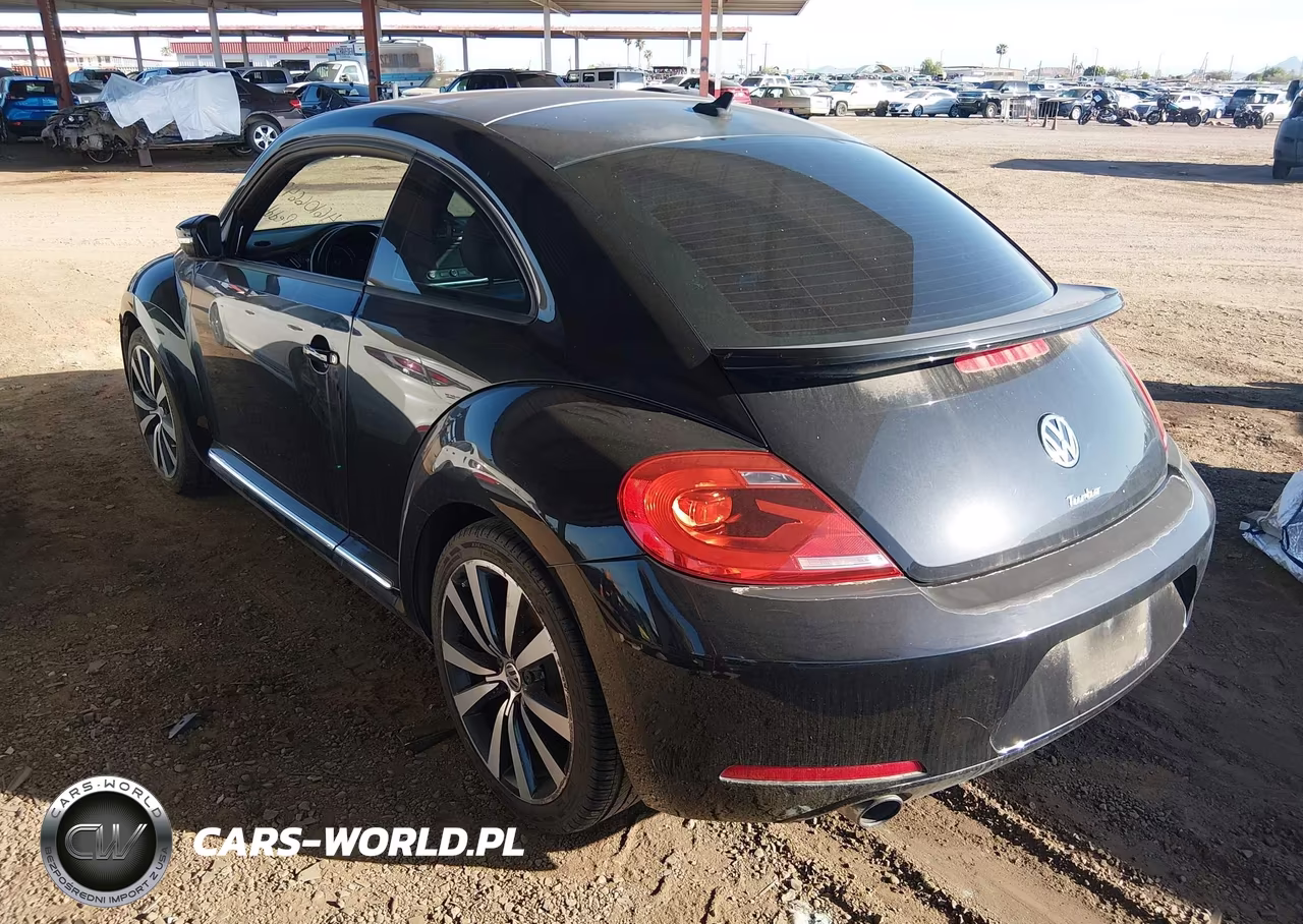 2013 Volkswagen Beetle 2.0T Turbo VIN:3VWVA7AT5DM606804 - 3