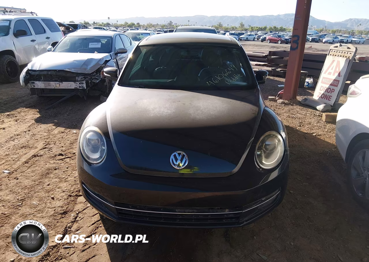 2013 Volkswagen Beetle 2.0T Turbo VIN:3VWVA7AT5DM606804 - 6