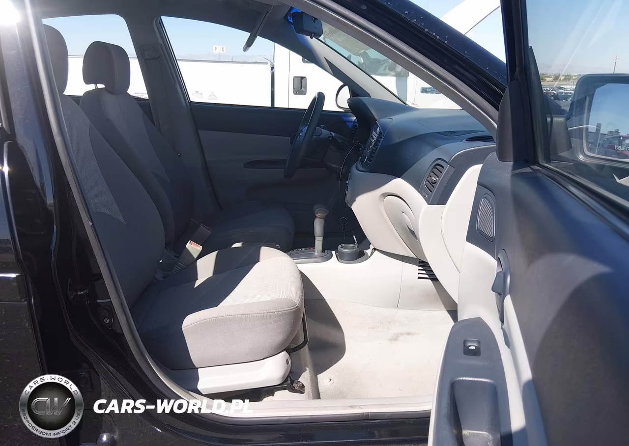 2006 Hyundai Accent Gls VIN:KMHCN46C36U023390 - 5