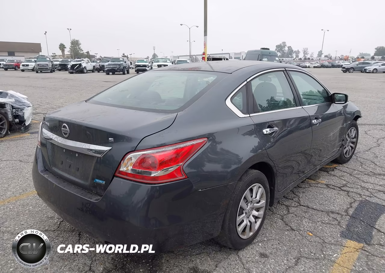 2013 Nissan Altima 2.5 S VIN:1N4AL3AP8DC904519 - 4