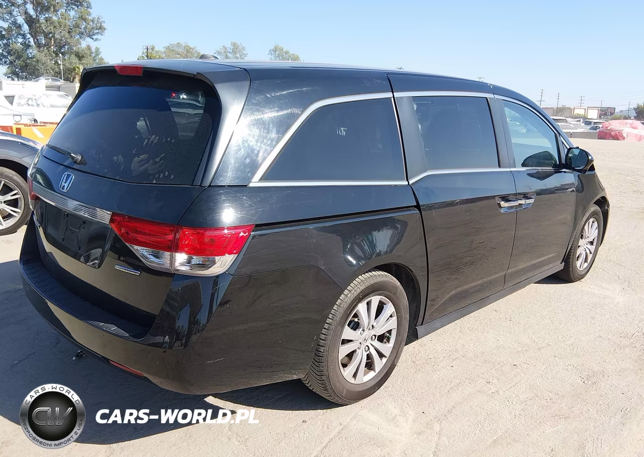 2016 Honda Odyssey Se VIN:5FNRL5H3XGB138411 - 4