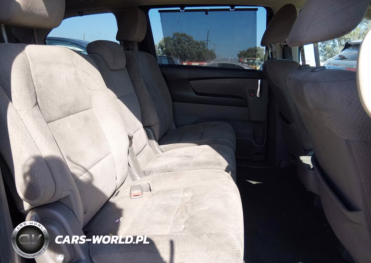 2016 Honda Odyssey Se VIN:5FNRL5H3XGB138411 - 8