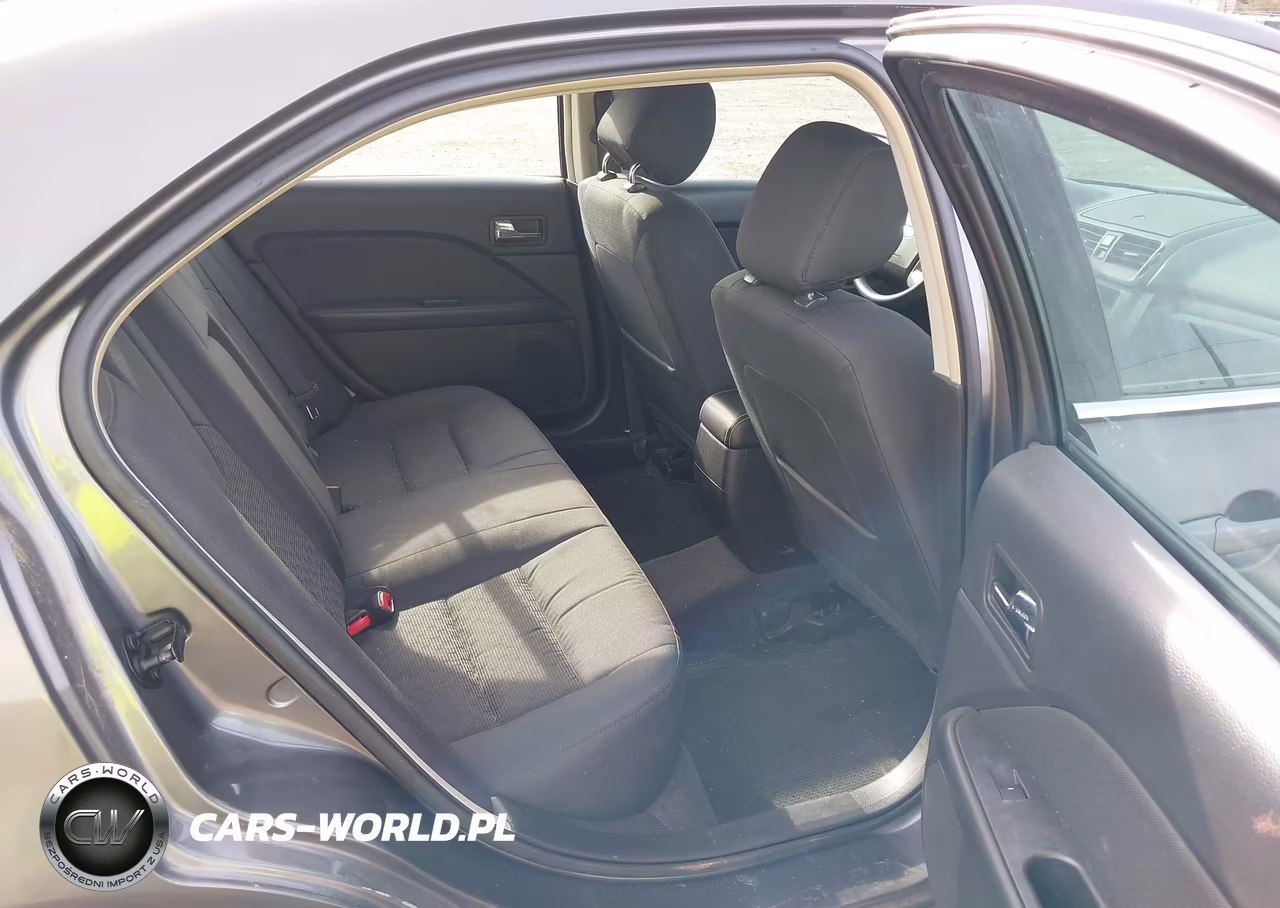2012 Ford Fusion Se VIN:3FAHP0HA0CR348399 - 8
