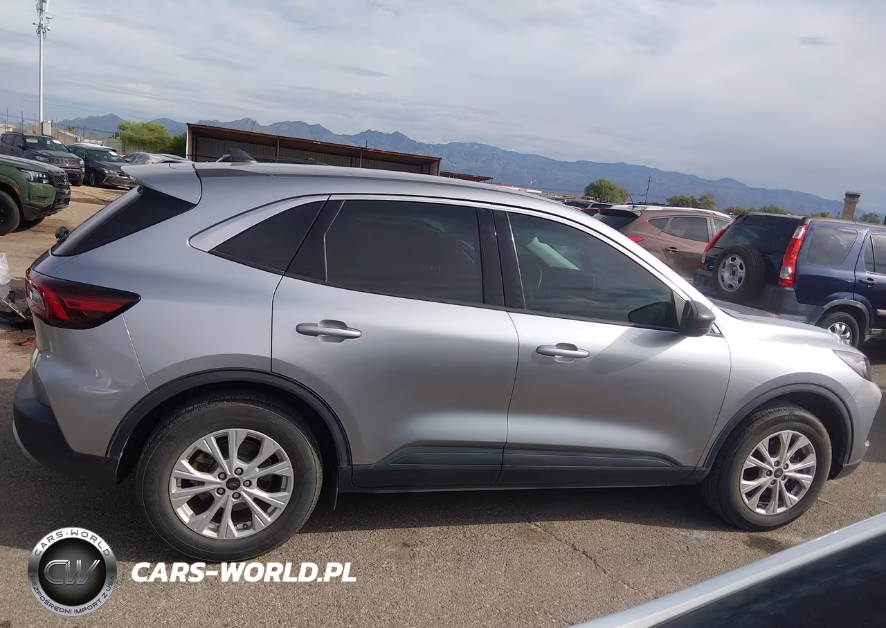 2024 Ford Escape Active VIN:1FMCU0GN2RUA56008 - 13