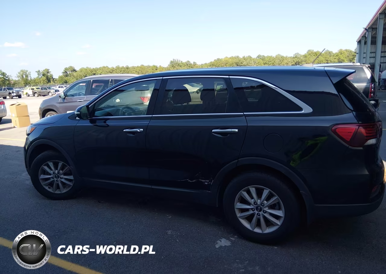 2019 Kia Sorento 2.4L L VIN:5XYPG4A38KG575664 - 14