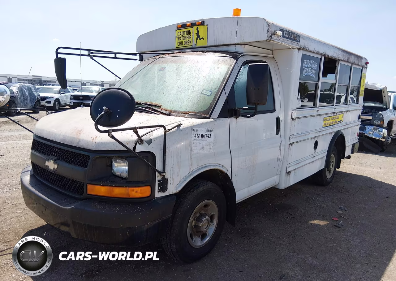 2004 Chevrolet Express Cutaway VIN:1GBHG31V741193567 - 2