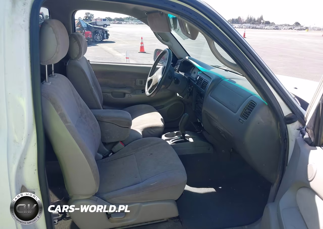 2003 Toyota Tacoma VIN:5TEVL52N03Z172424 - 5