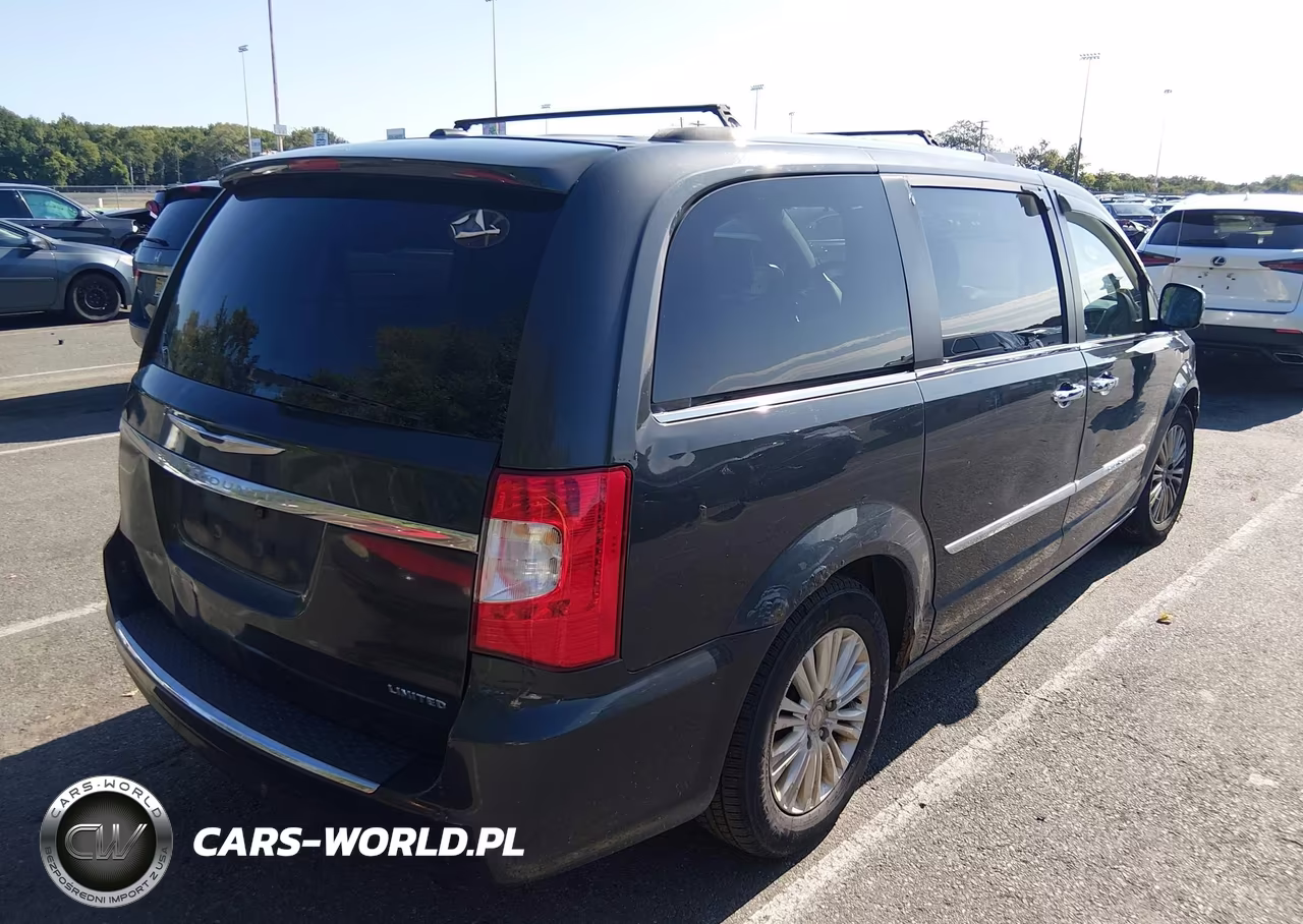 2012 Chrysler Town & Country Limited VIN:2C4RC1GG1CR169445 - 4