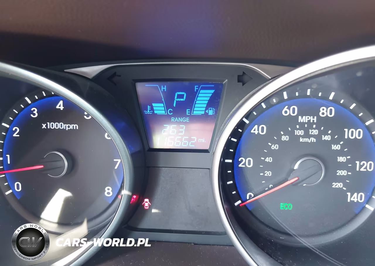 2012 Hyundai Tucson Gls VIN:KM8JU3ACXCU391055 - 15