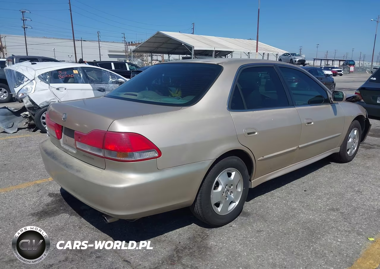 2001 Honda Accord 3.0 Ex VIN:1HGCG16511A038612 - 4