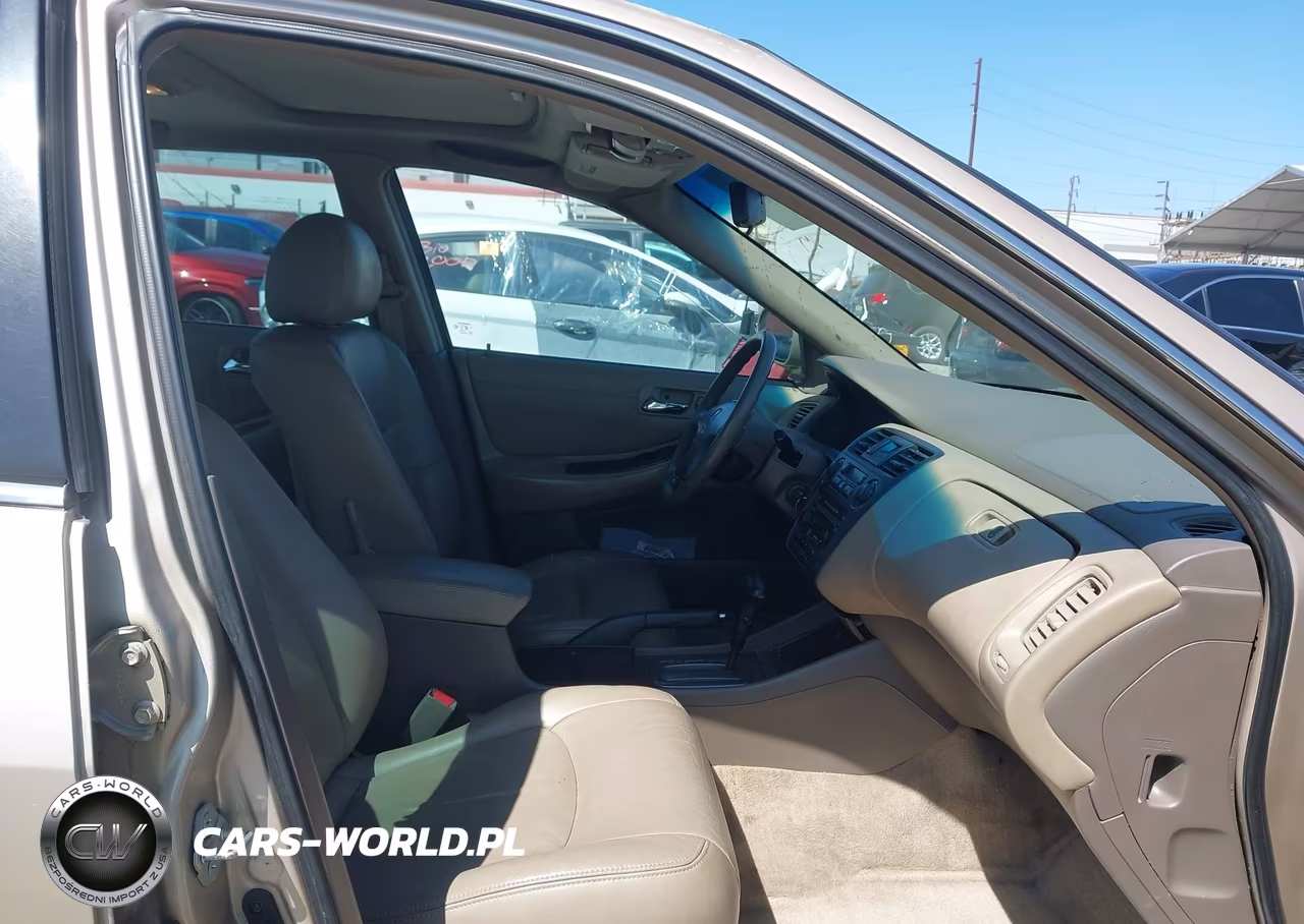 2001 Honda Accord 3.0 Ex VIN:1HGCG16511A038612 - 5