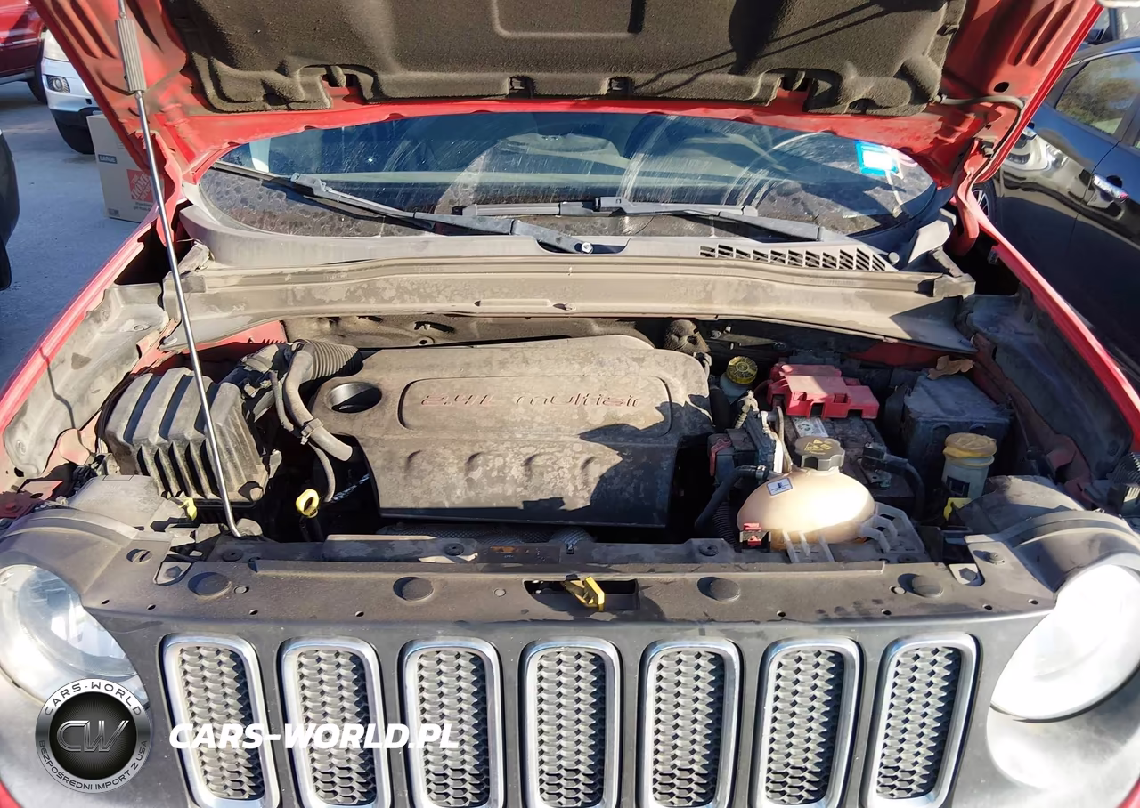 2018 Jeep Renegade Sport VIN:ZACCJAABXJPG99620 - 10