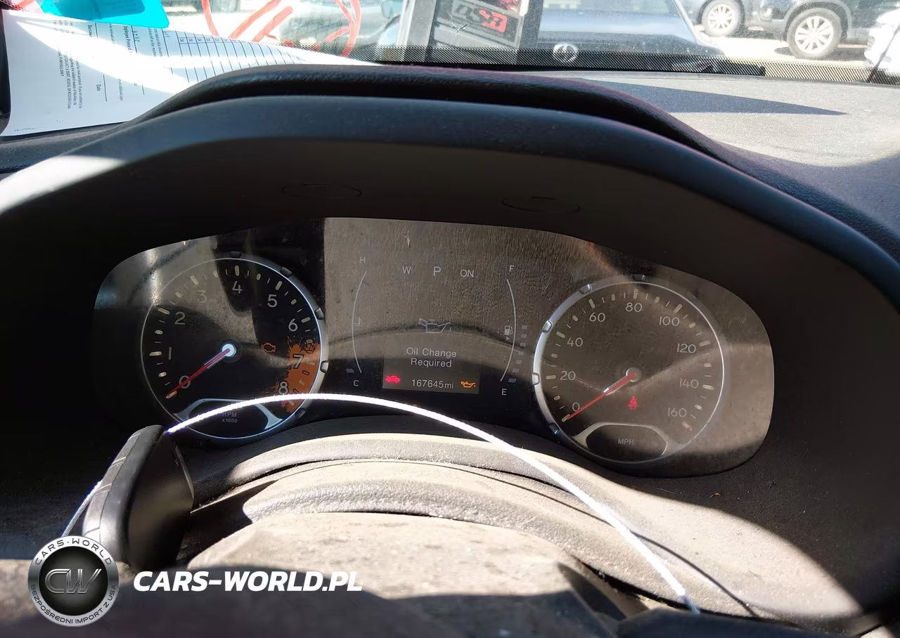 2018 Jeep Renegade Sport VIN:ZACCJAABXJPG99620 - 7