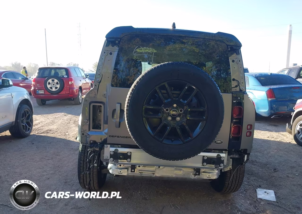 2022 Land Rover Defender 110 S VIN:SALEJ7RX3N2096867 - 16
