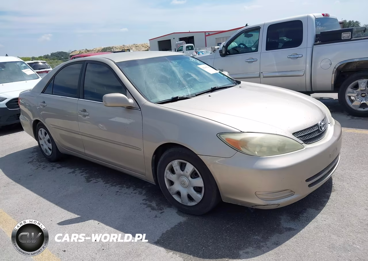 2003 Toyota Camry Le – zdjęcie 1 z 13