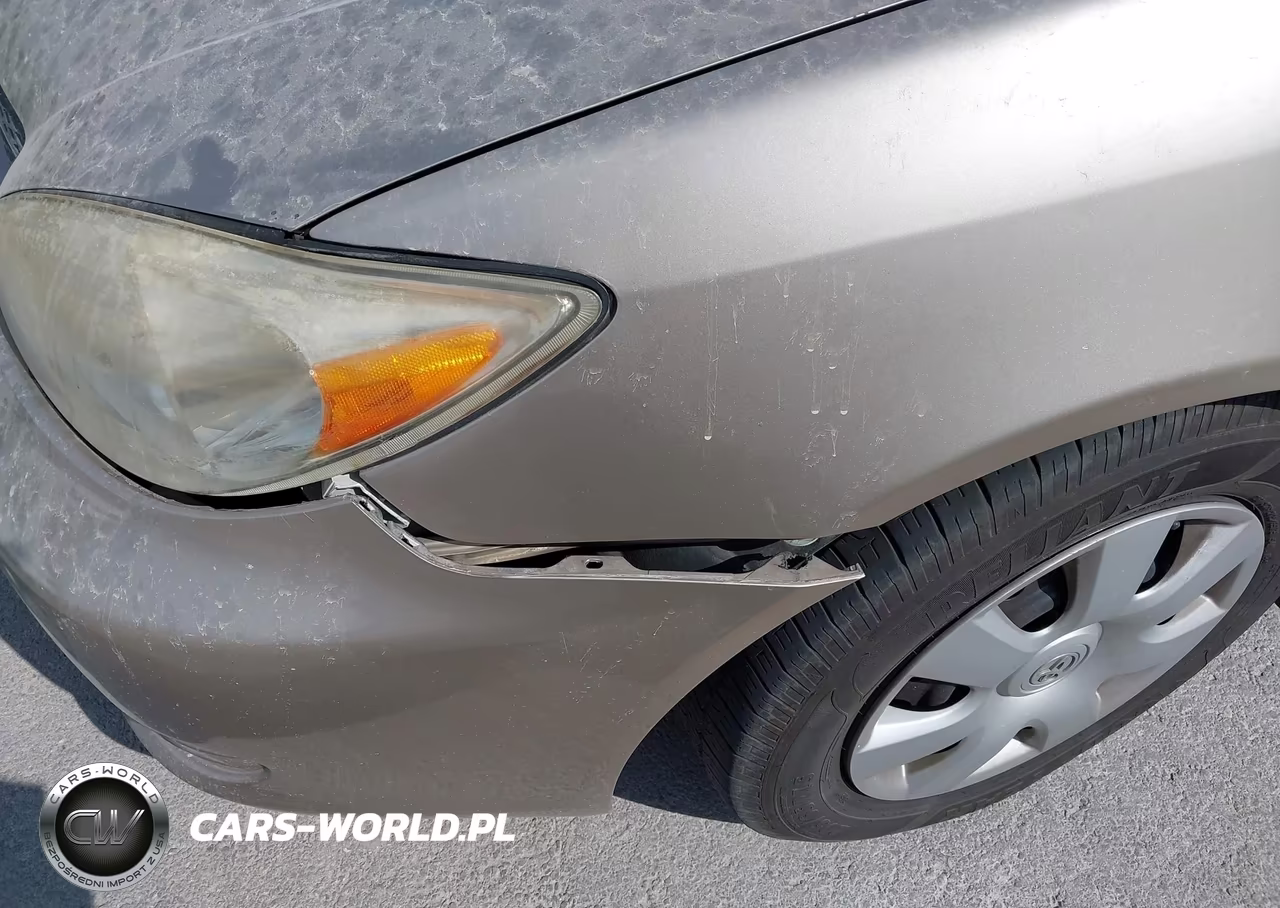 2003 Toyota Camry Le VIN:4T1BE30KX3U161588 - 12