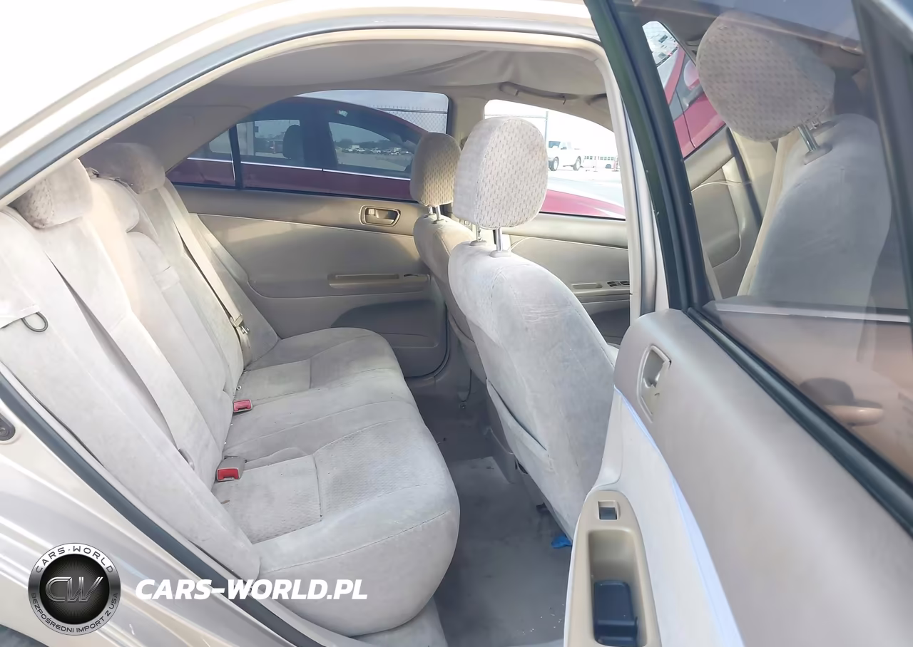 2003 Toyota Camry Le VIN:4T1BE30KX3U161588 - 8